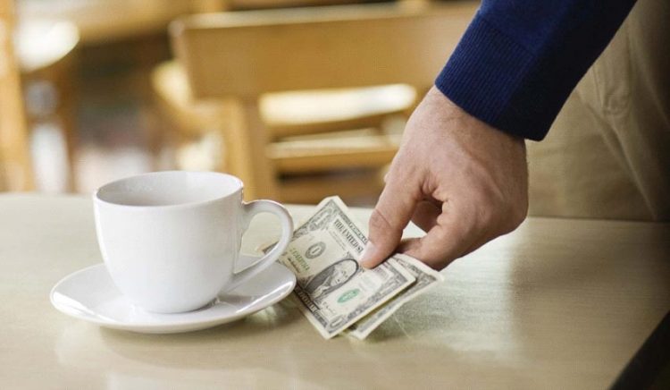 Bạn có biết nguồn gốc tiền boa không. Bách Khoa Tri Thức