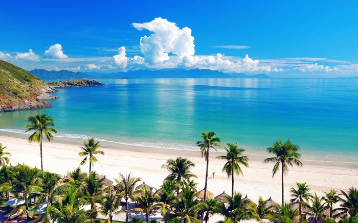 Biển bao nhiêu tuổi. Bách Khoa Tri Thức