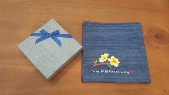 Chiếc khăn tay được dùng từ bao giờ. Bách Khoa Tri Thức