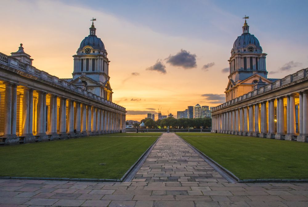 Greenwich đã trở thành trung tâm của bản đồ thế giới từ khi nào. Bách Khoa Tri Thức