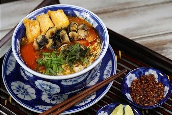 Bún ốc. Món ăn truyền thống Việt Nam - Công thức nấu ăn