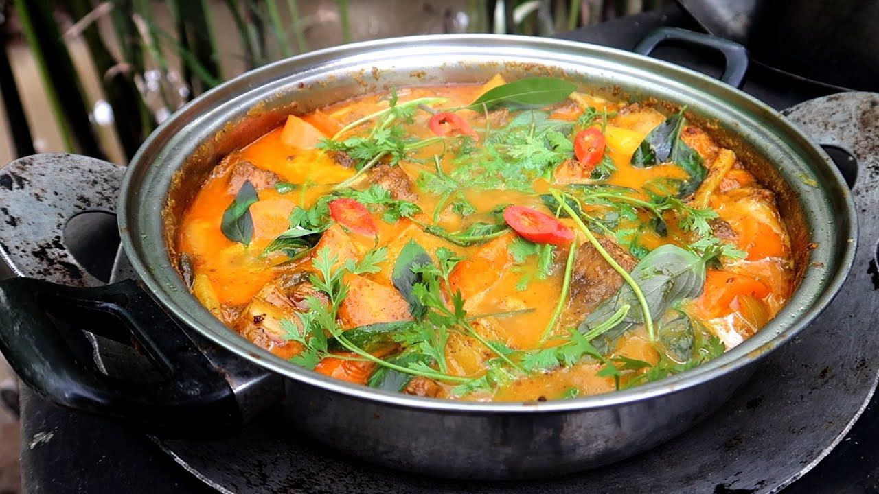 Cá đuối nấu cà ri. Món ăn truyền thống Việt Nam - Công thức nấu ăn