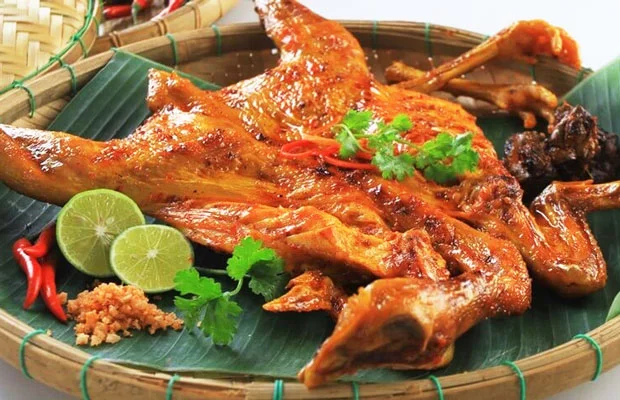 Gà nướng ớt. Món ăn truyền thống Việt Nam - Công thức nấu ăn